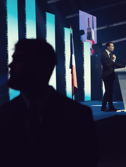 Jordan Bardella lors d'un meeting du Rassemblement national. Photo Shutterstock