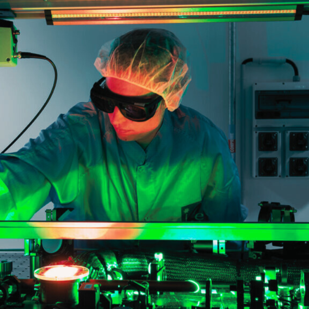 Photo laser Apollon CNRS